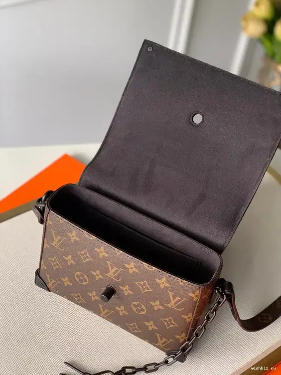 WIS SOFT TRUNK LOUIS VUITTON 0614